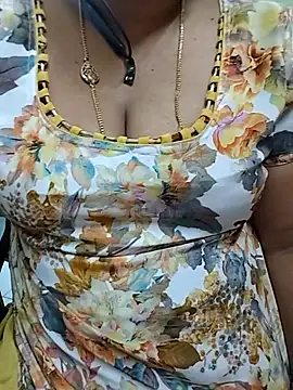 Snapshot of Sexy-Telugunayana2 chatting on March 29, 2026, 4:30 pm Sexy-Telugunayana2 online show from March 29, 2026, 4:30 pm