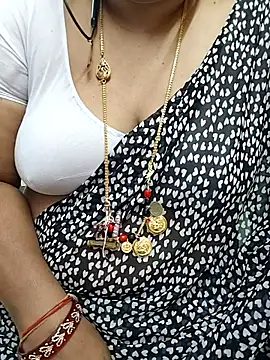 Snapshot of Sexy-Telugunayana2 chatting on March 28, 2026, 6:20 pm Sexy-Telugunayana2 online show from March 28, 2026, 6:20 pm