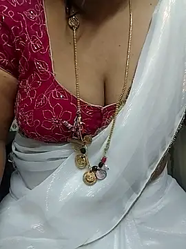 Snapshot of Sexy-Telugunayana2 chatting on April 1, 2026, 10:27 am Sexy-Telugunayana2 online show from April 1, 2026, 10:27 am