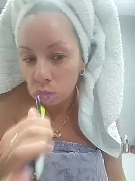 Snapshot of Sparkle2206 chatting on September 24, 2025, 12:11 pm Sparkle2206 online show from September 24, 2025, 12:11 pm