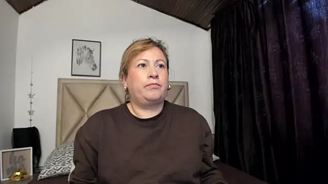 MonyCassius online show from November 15, 2025, 11:58 am