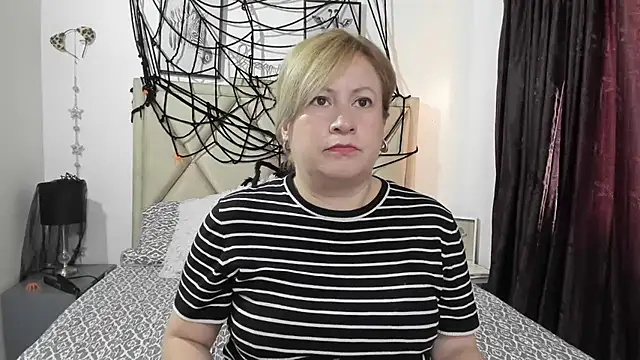 MonyCassius online show from October 11, 2025, 12:28 pm