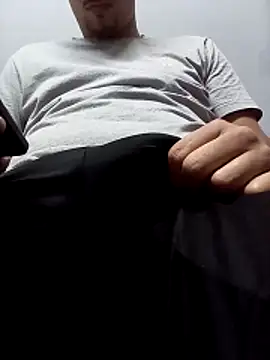 Snapshot of mahhh2024 chatting on October 18, 2025, 3:36 pm mahhh2024 online show from October 18, 2025, 3:36 pm