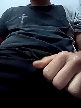 Snapshot of mahhh2024 chatting on September 28, 2025, 3:52 pm mahhh2024 online show from September 28, 2025, 3:52 pm