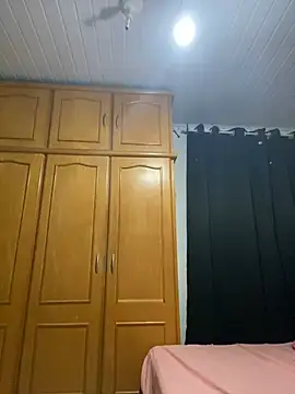 Snapshot of Morguissz chatting on February 17, 2025, 10:16 pm Morguissz online show from February 17, 2025, 10:16 pm