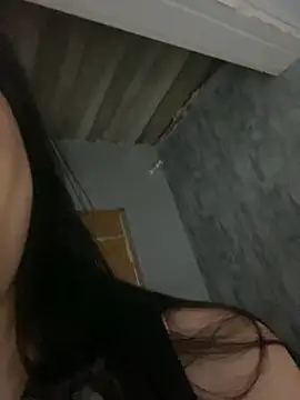 Snapshot of Morguissz chatting on February 19, 2025, 1:08 am Morguissz online show from February 19, 2025, 1:08 am