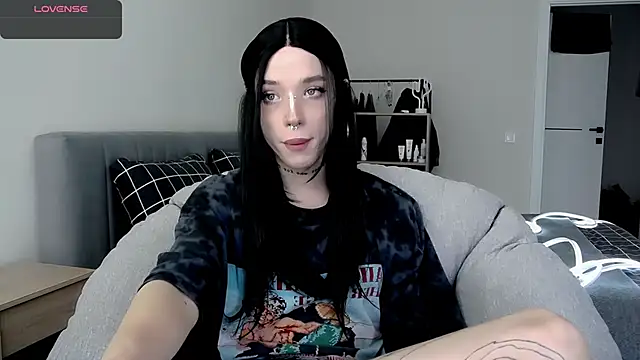 Snapshot of Dasha_M chatting on October 16, 2025, 8:00 am Dasha M online show from October 16, 2025, 8:00 am