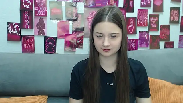 MilanaRoza online show from March 28, 2026, 6:14 am