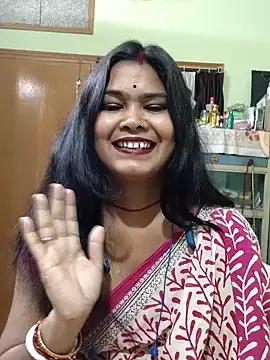 yoursweety09 online show from February 26, 2026, 5:51 am