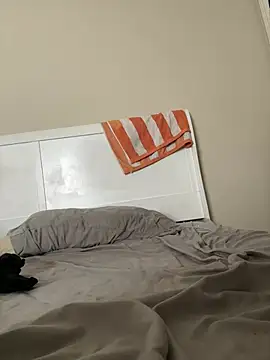 cumwatch3376 online show from February 1, 2025, 4:32 pm