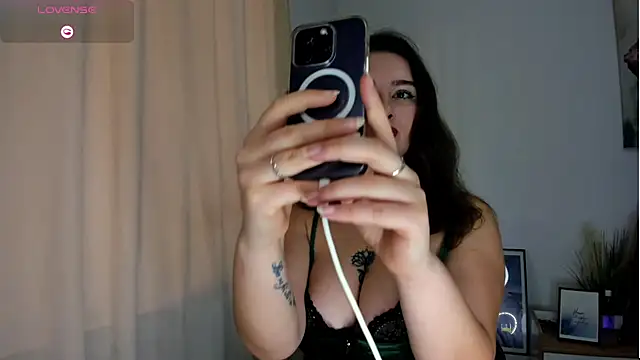 MissJudith online show from December 15, 2025, 8:20 am