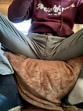 KBD85 online show from November 4, 2025, 3:05 pm