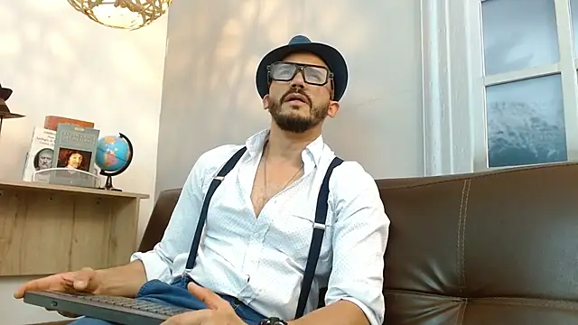 Reiko 85  online show from March 20, 2025, 7:35 pm