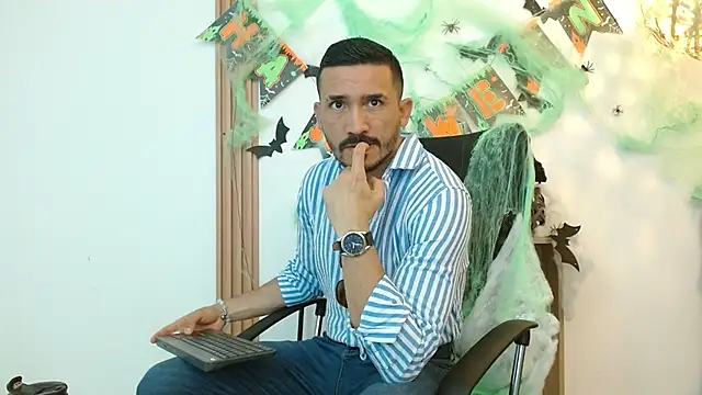 Reiko 85  online show from October 16, 2025, 2:36 pm