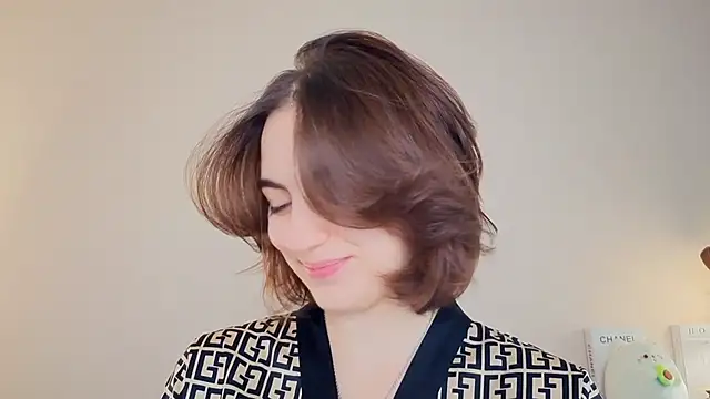 DracosMoon online show from April 21, 2026, 7:26 am