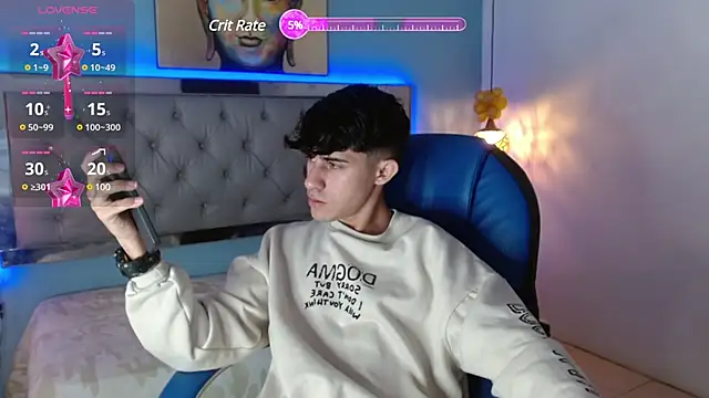 Snapshot of Dyla_n18 chatting on March 5, 2025, 7:49 pm Dyla n18 online show from March 5, 2025, 7:49 pm