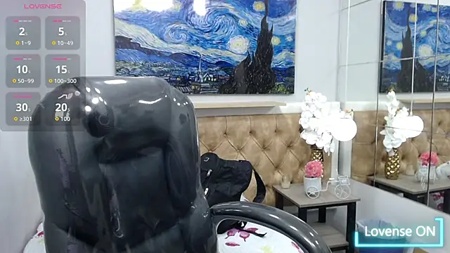 Snapshot of Dyla_n18 chatting on October 2, 2025, 9:18 pm Dyla n18 online show from October 2, 2025, 9:18 pm