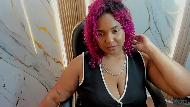 Snapshot of Just_Gissellex chatting on May 25, 2026, 3:22 pm Just Gissellex online show from May 25, 2026, 3:22 pm