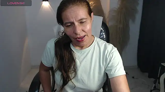 Milf karlye online show from January 12, 2026, 5:47 am