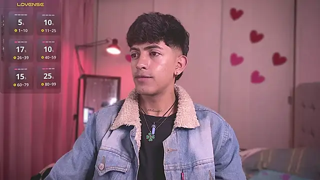 teobowny  online show from March 12, 2025, 1:03 am