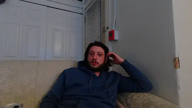 Snapshot of Marksoyer chatting on January 3, 2025, 5:28 am Marksoyer online show from January 3, 2025, 5:28 am