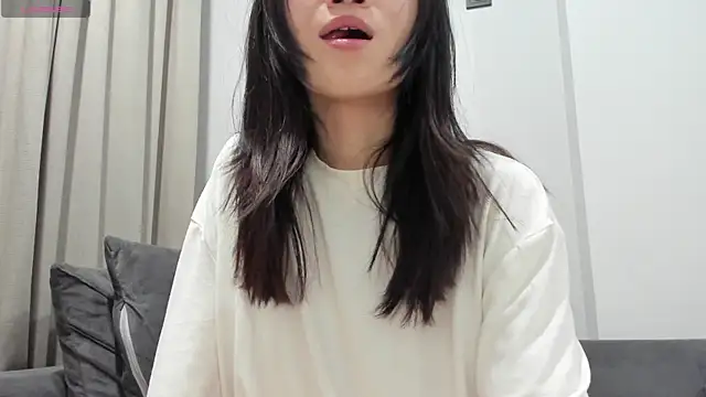 aenie online show from January 27, 2025, 2:35 pm