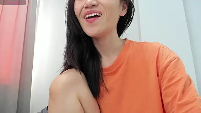 aenie online show from February 7, 2025, 9:16 am