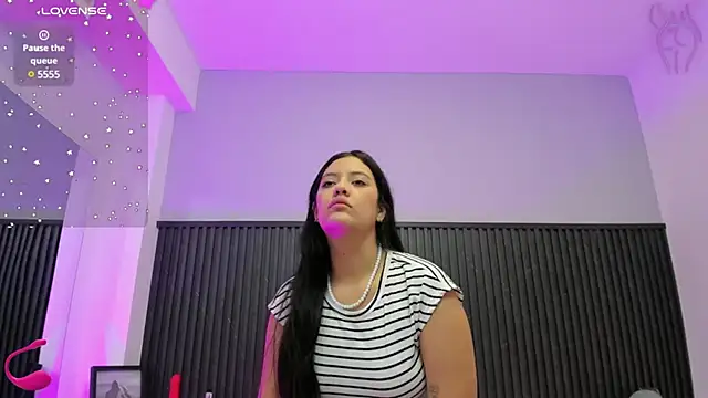 Snapshot of Zahra_lloydd chatting on January 18, 2025, 11:43 am Zahra lloydd online show from January 18, 2025, 11:43 am