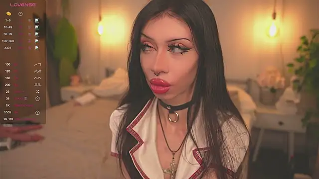 Devilsss toy online show from October 18, 2025, 4:09 pm