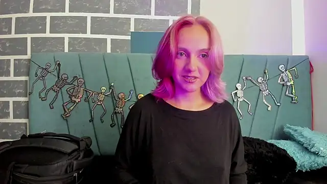 Alterego1   online show from October 24, 2025, 11:42 am