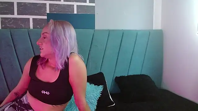 Alterego1   online show from November 11, 2025, 11:27 am