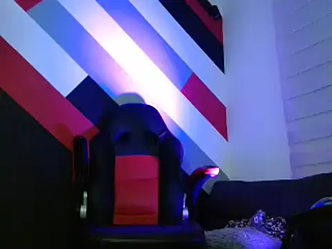 Alterego1   online show from February 28, 2025, 11:56 pm