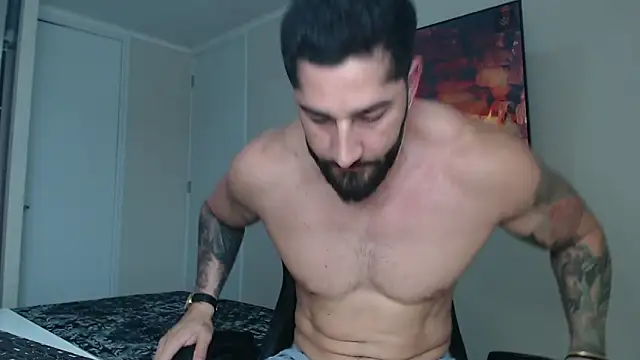 jonhklleyn online show from October 23, 2025, 8:07 pm