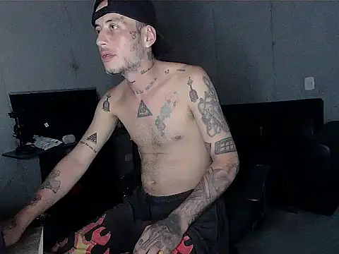 patrik tattoo  online show from February 20, 2026, 4:20 am