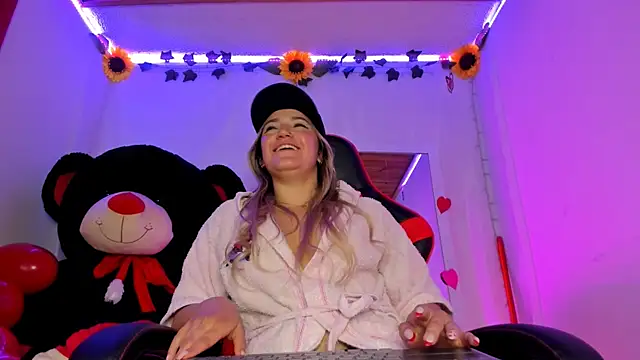 Keyth clement online show from February 18, 2025, 8:14 pm