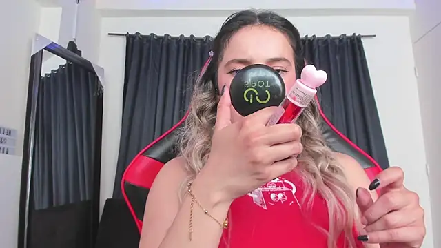 Keyth clement online show from April 22, 2026, 7:09 pm