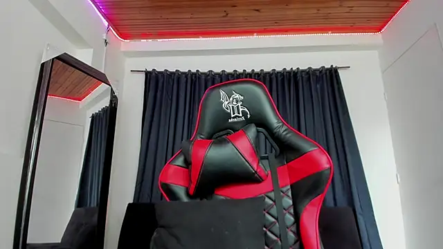 Keyth clement online show from April 24, 2026, 7:38 pm