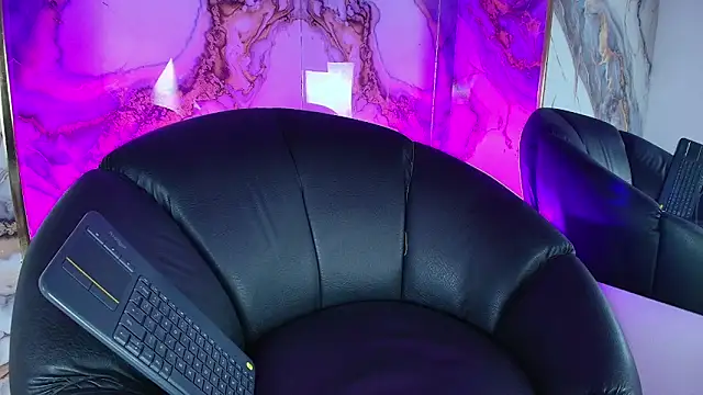 Snapshot of hares_mds chatting on February 19, 2026, 2:47 pm hares mds online show from February 19, 2026, 2:47 pm