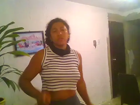 bellacrespalatina online show from February 13, 2026, 2:17 pm