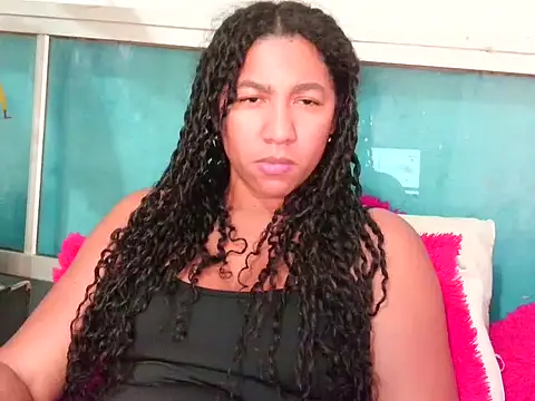 bellacrespalatina online show from April 28, 2026, 2:27 am