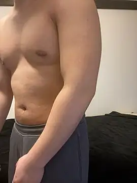 YU-KI00 online show from February 15, 2026, 10:25 am