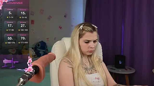 Kate Legend online show from November 17, 2025, 3:54 am