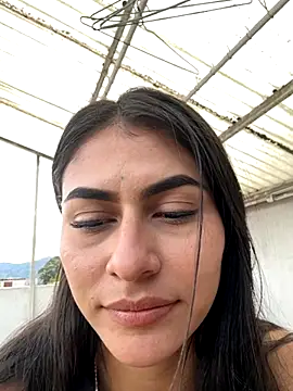 Snapshot of emilie_xx_ chatting on October 10, 2025, 10:10 pm emilie xx online show from October 10, 2025, 10:10 pm