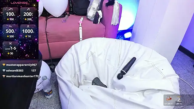 Snapshot of blackberrys_ chatting on February 15, 2025, 2:55 pm blackberrys online show from February 15, 2025, 2:55 pm