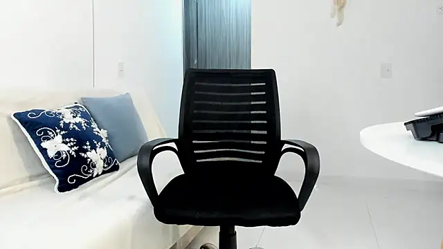 JuanDiegoKing online show from September 19, 2025, 1:20 am