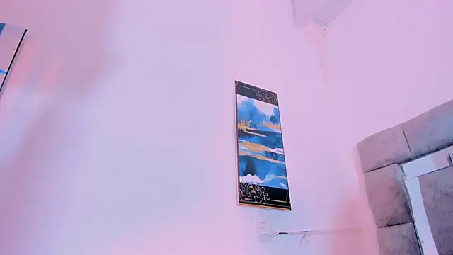 zulyjones online show from March 11, 2025, 6:52 pm