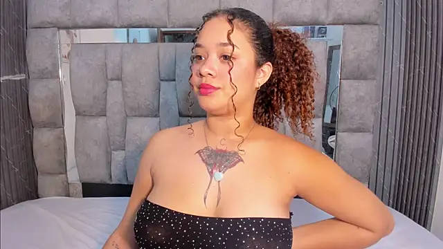 zulyjones online show from November 26, 2025, 1:11 pm