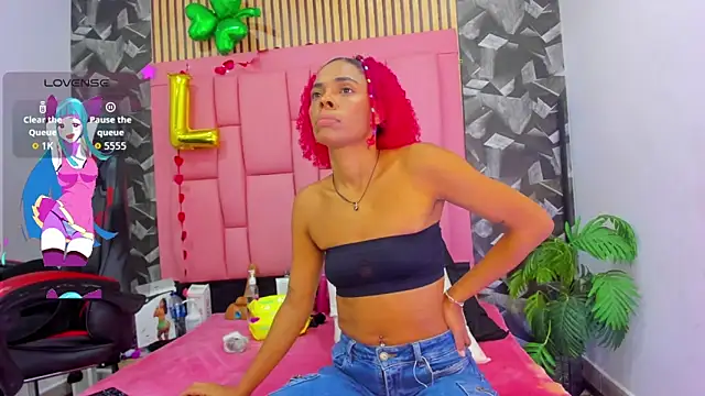 Brithanyslim online show from March 24, 2026, 7:25 pm