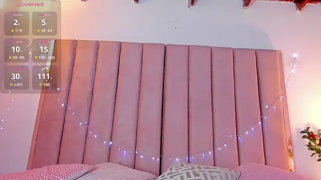 VICTORIA RASH online show from January 30, 2025, 7:04 pm