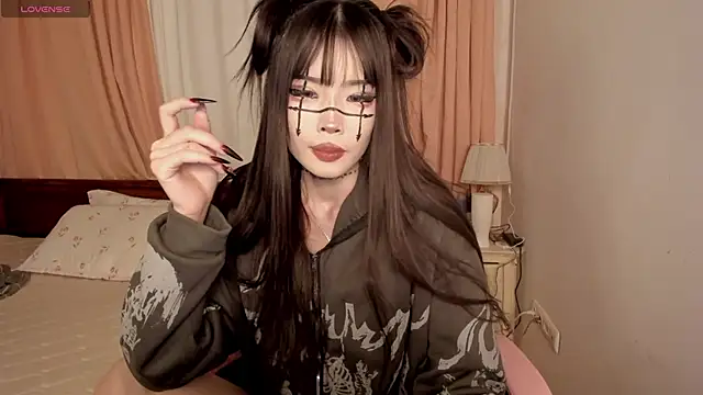 Velvetsky 1 online show from October 19, 2025, 12:52 pm